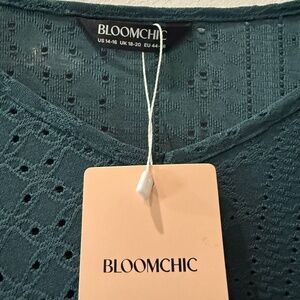 BLOOM CHIC BRAND NEW
